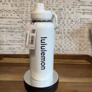 NWT Lululemon Back to Life Metal Water Bottle White 32oz